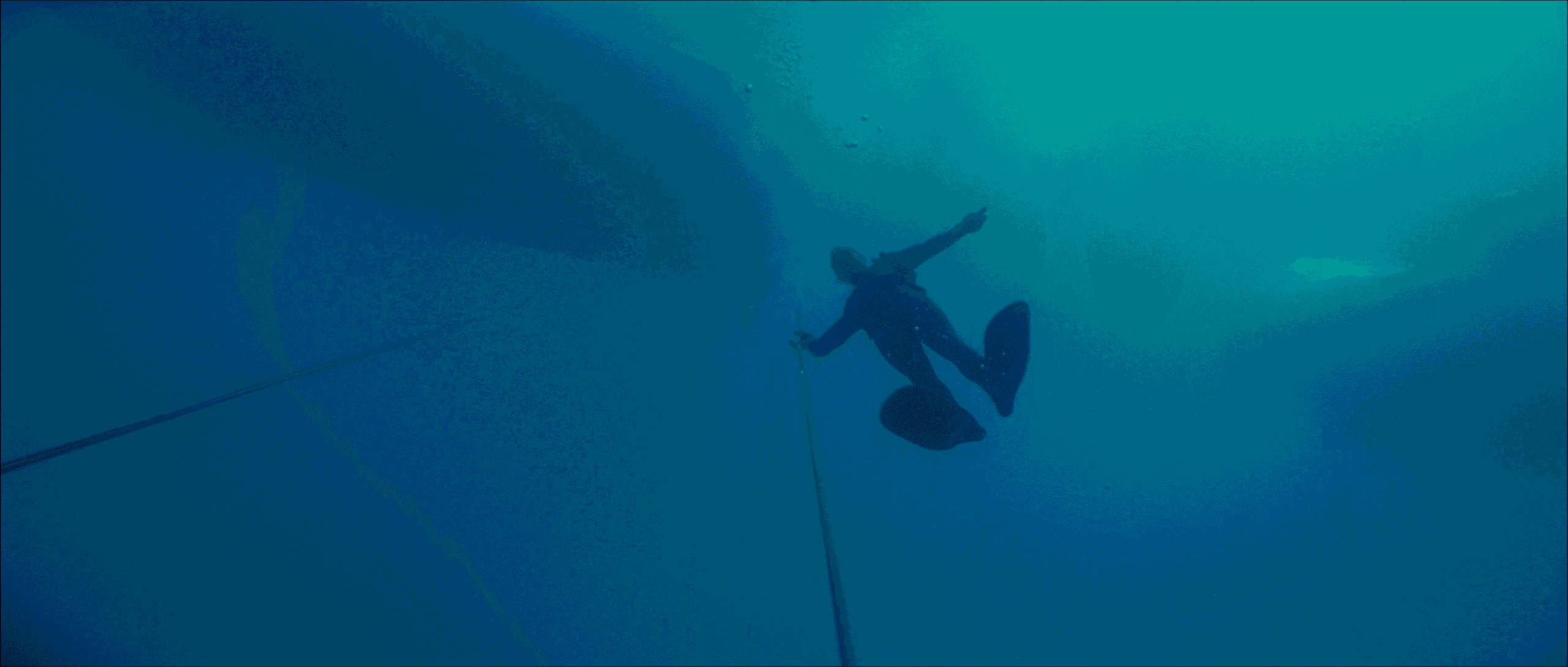 Pokaz specjalny w zrekonstruowanej wersji 4K: „WIELKI BŁĘKIT” (1988)